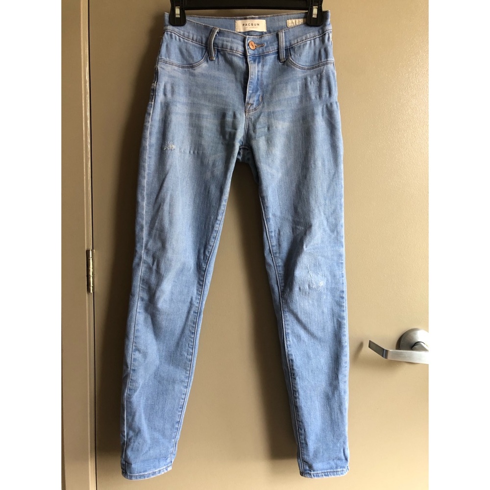 Pacsun Light Wash Jegging